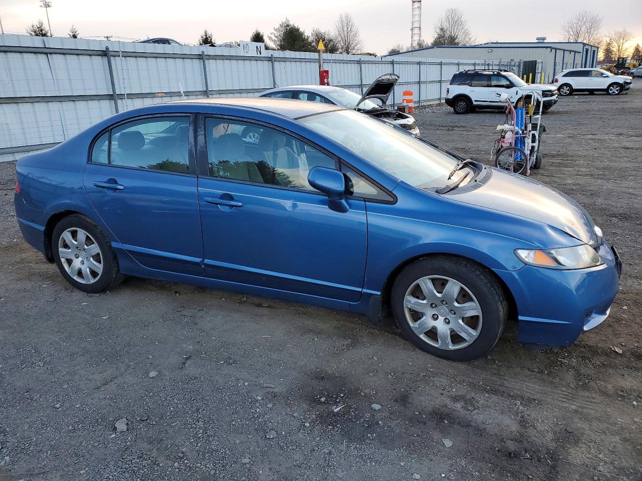 2010 HONDA CIVIC LX photo 4
