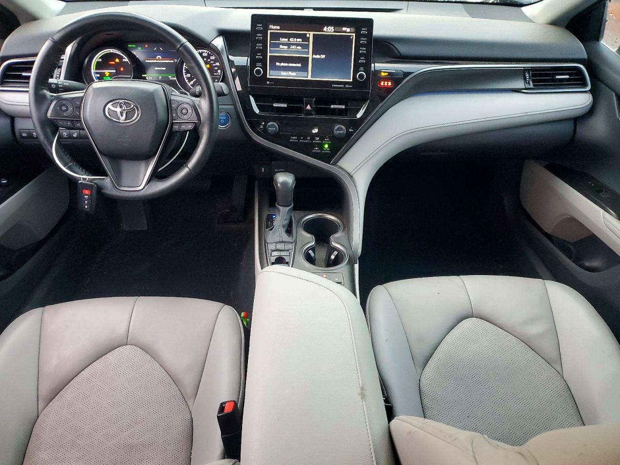 2021 TOYOTA CAMRY BASE photo 8