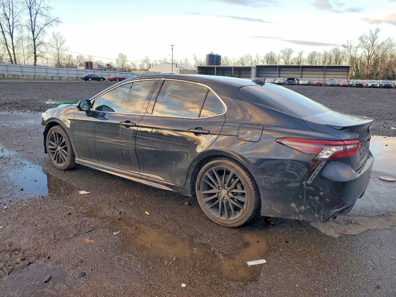 2021 TOYOTA CAMRY BASE photo 2