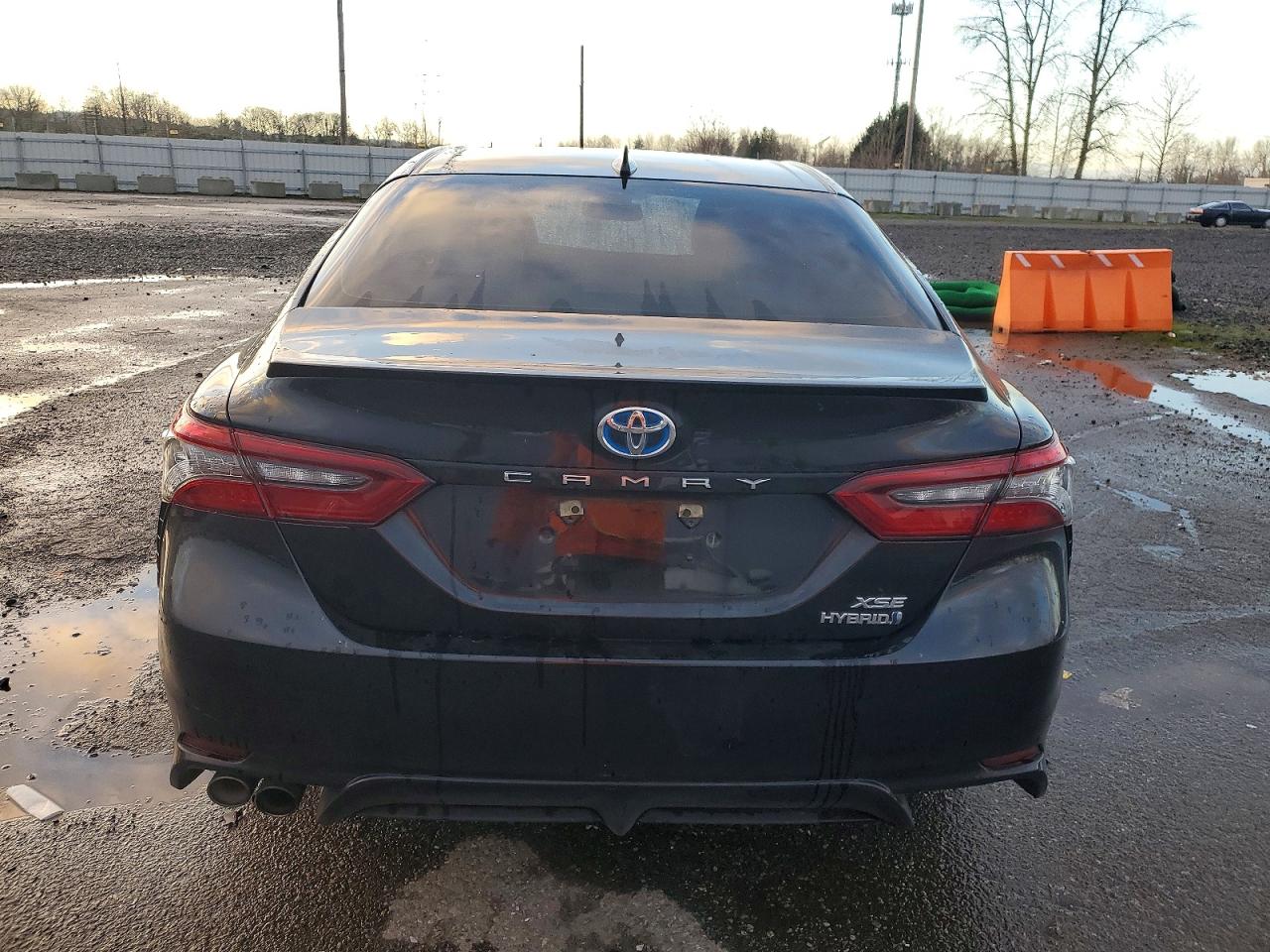 2021 TOYOTA CAMRY BASE photo 6