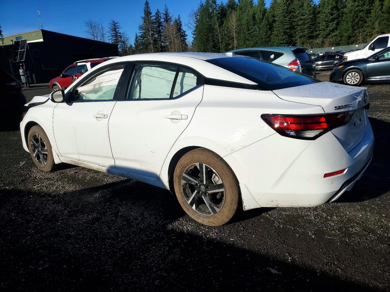 2025 NISSAN SENTRA SV photo 3