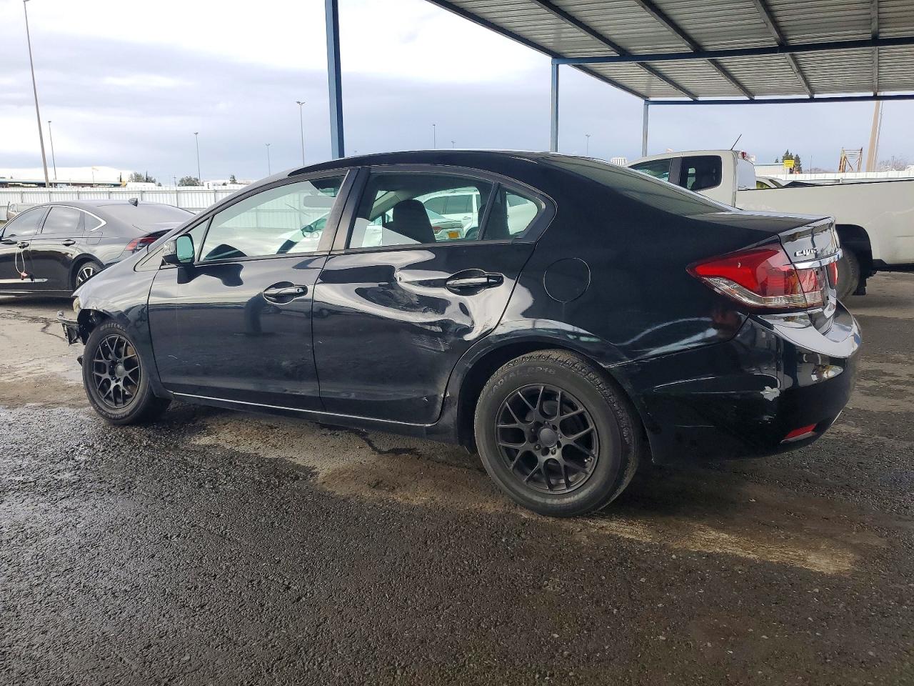 2013 HONDA CIVIC LX photo 2