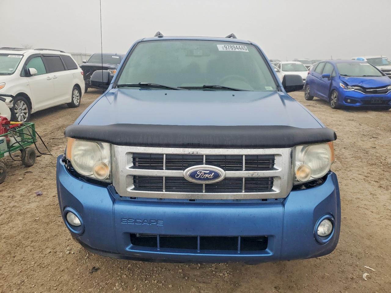2010 FORD ESCAPE XLT photo 13