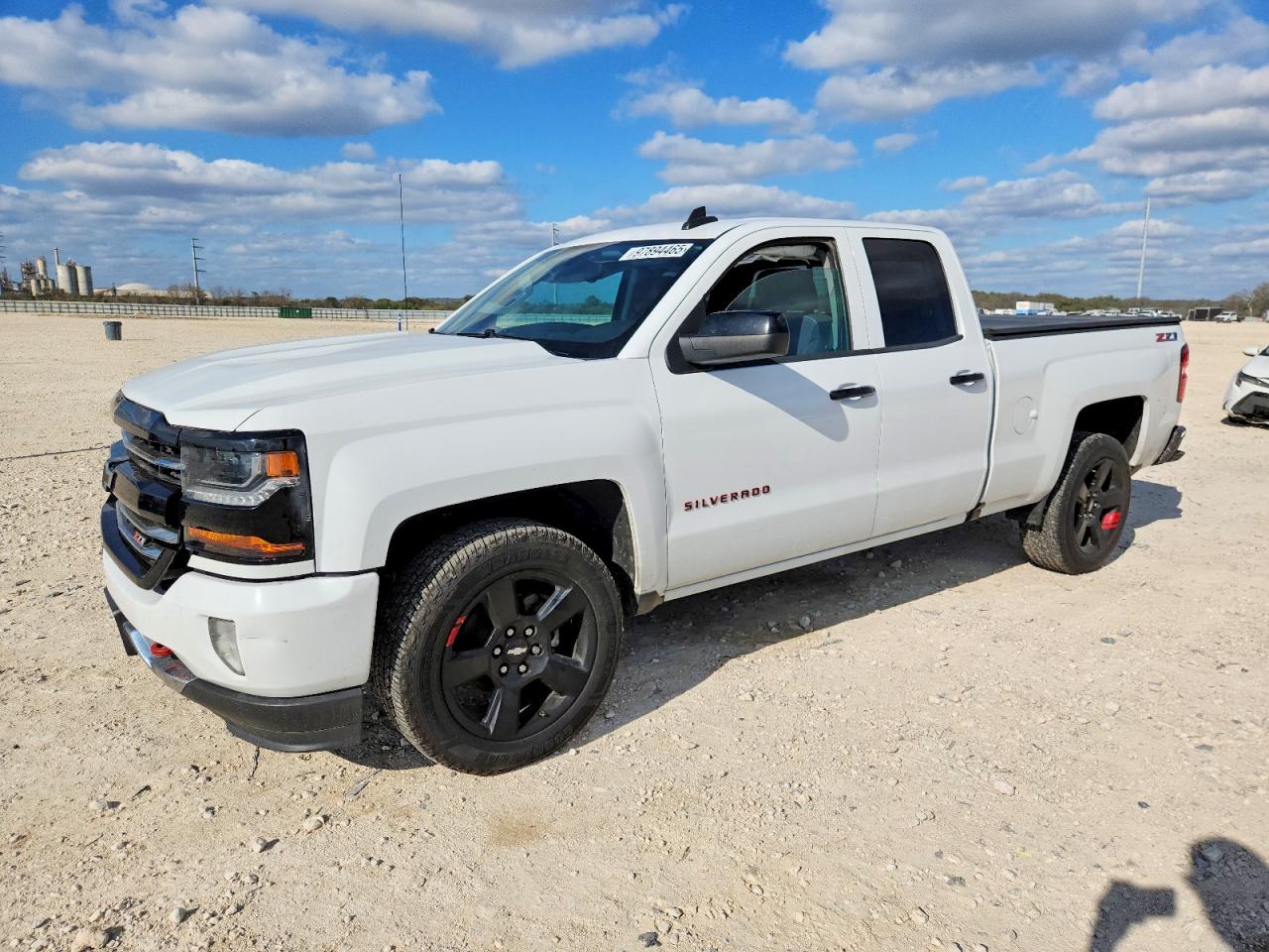 2017 CHEVROLET SILVERADO