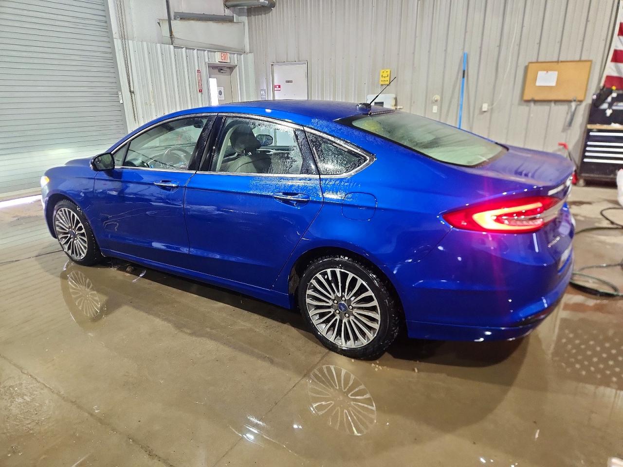 2017 FORD FUSION SE photo 3