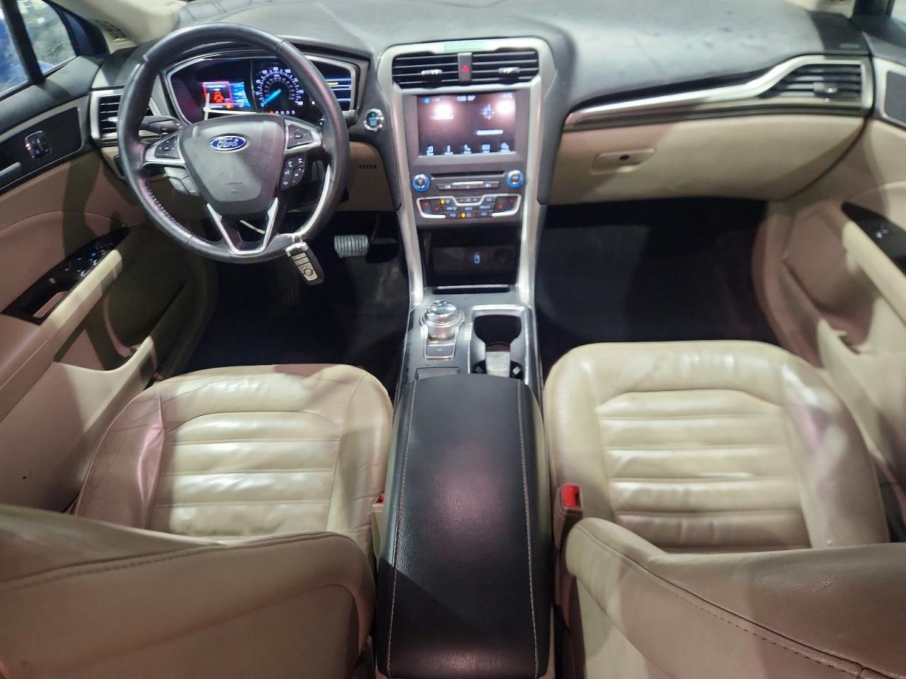2017 FORD FUSION SE photo 15