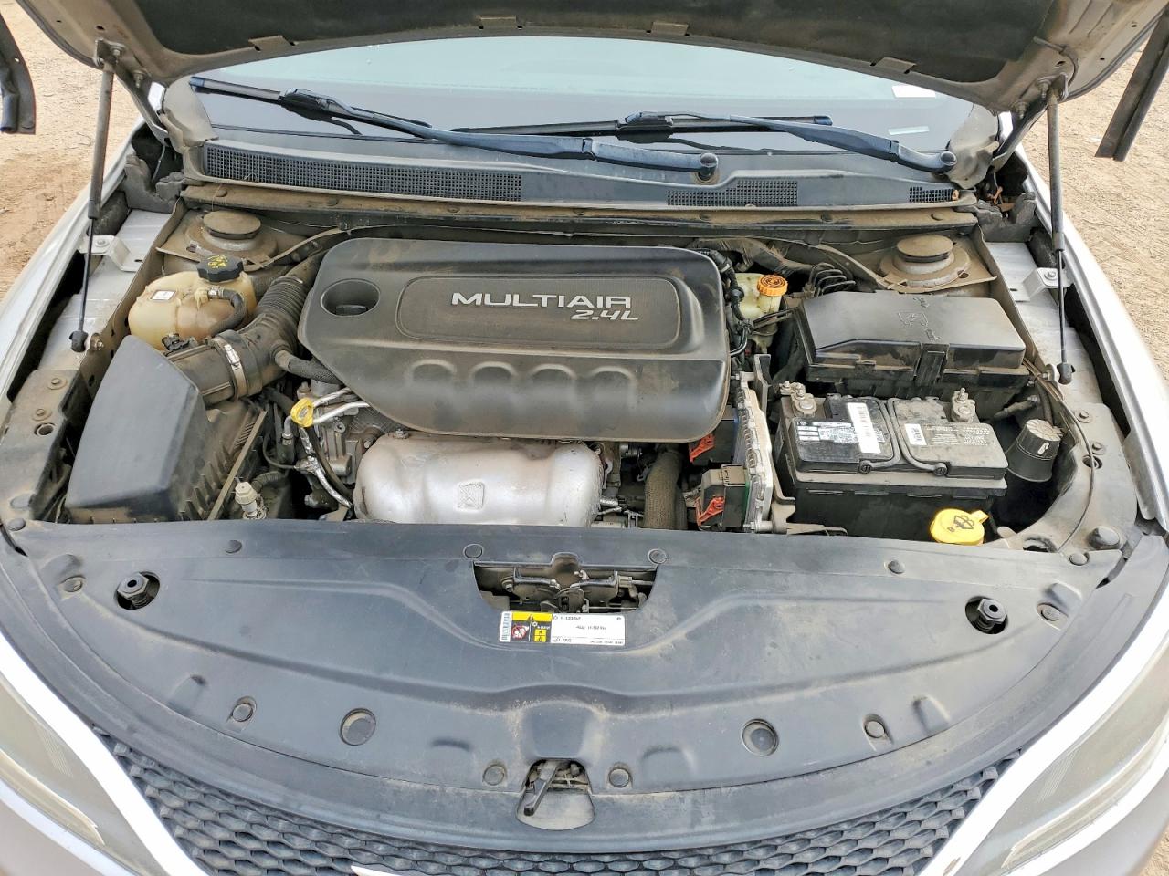 2015 CHRYSLER 200 LIMITED photo 11