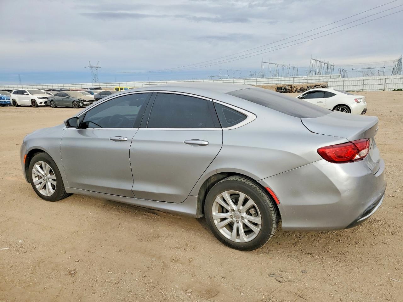 2015 CHRYSLER 200 LIMITED photo 2