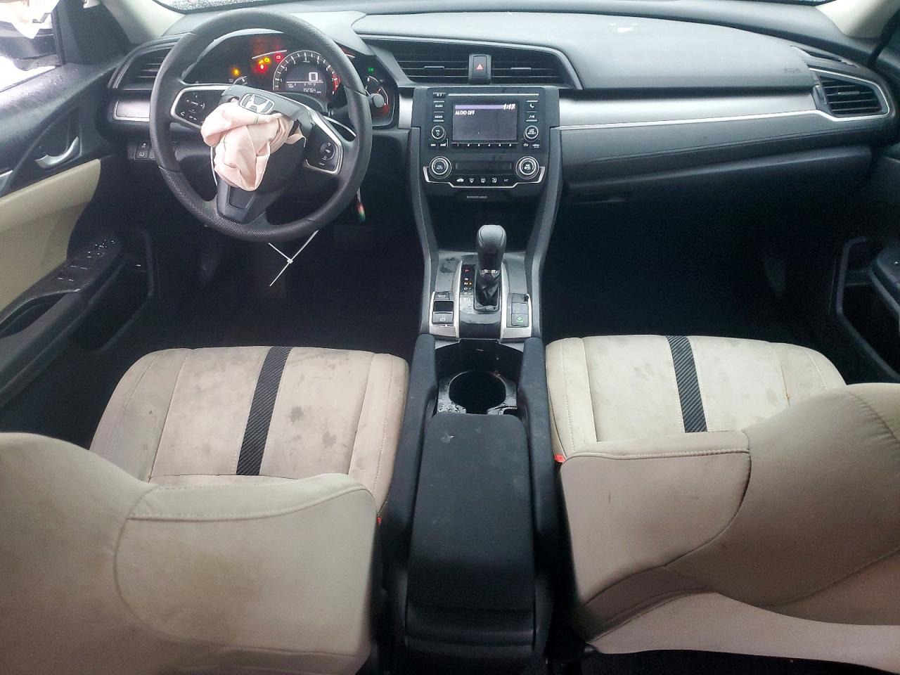 2017 HONDA CIVIC LX photo 15