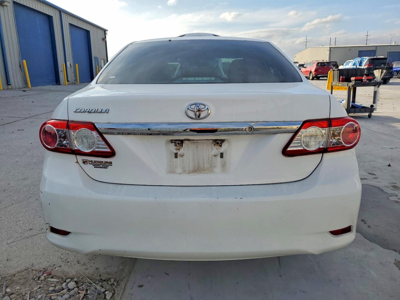 2013 TOYOTA COROLLA BASE photo 11