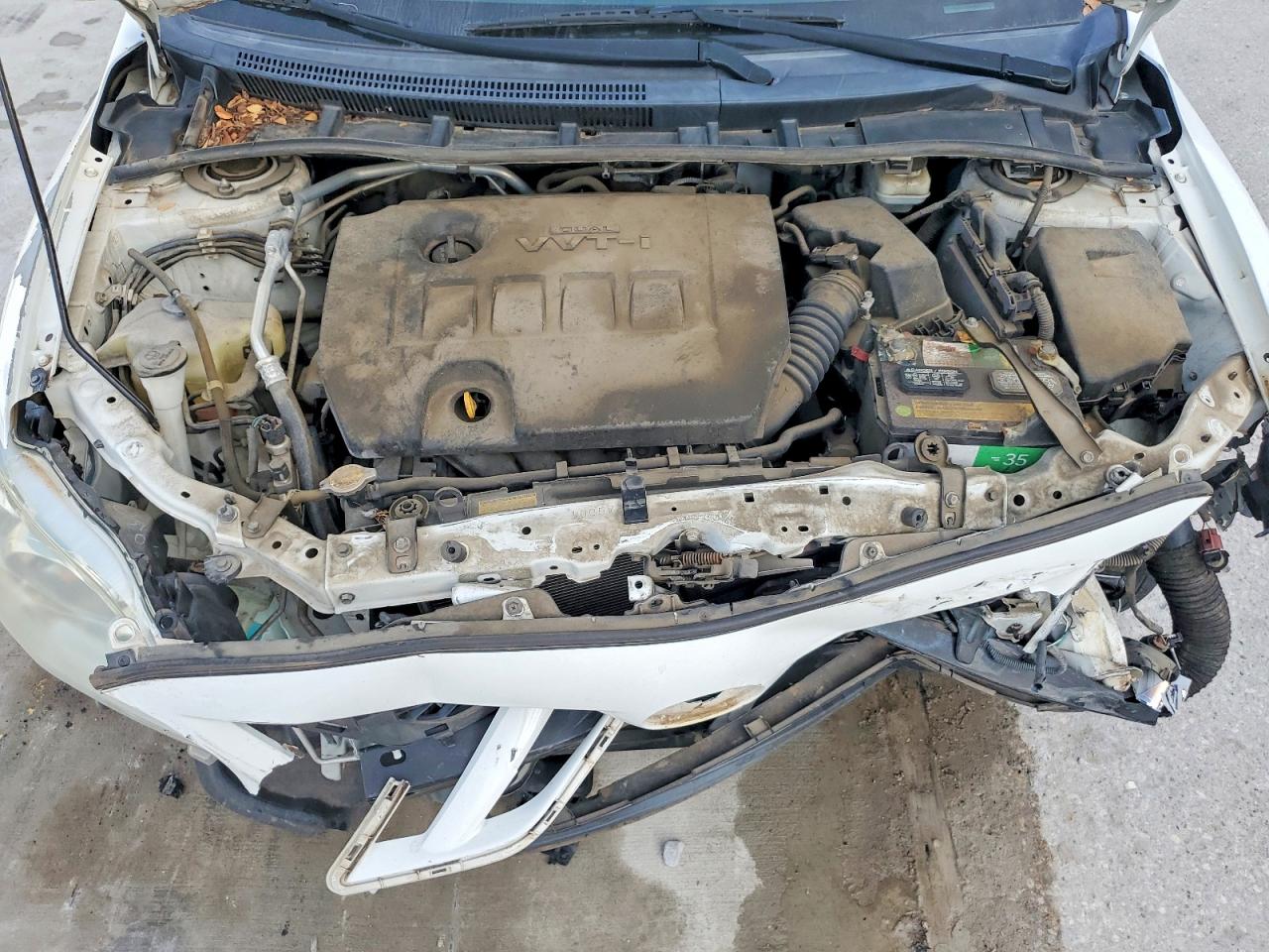 2013 TOYOTA COROLLA BASE photo 21