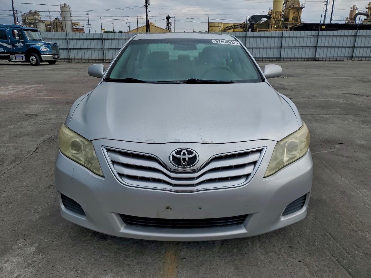 2011 TOYOTA CAMRY BASE photo 9