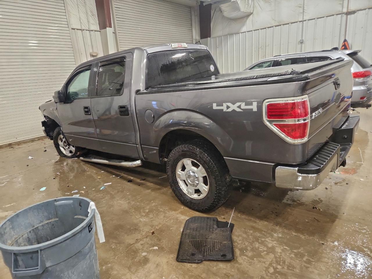 2011 FORD F150 SUPERCREW photo 2