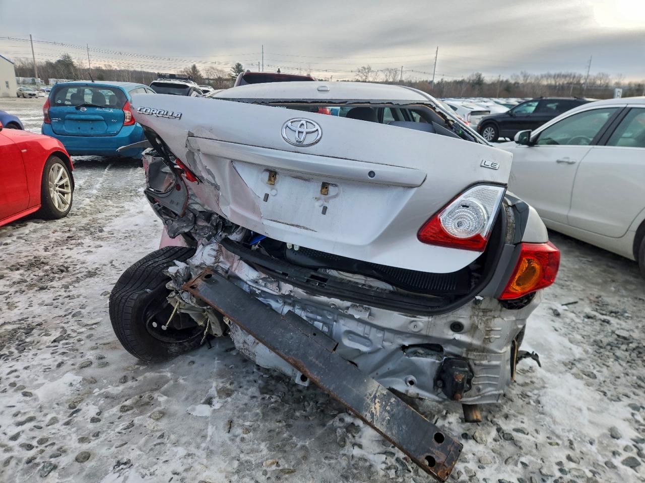 2010 TOYOTA COROLLA BASE photo 6