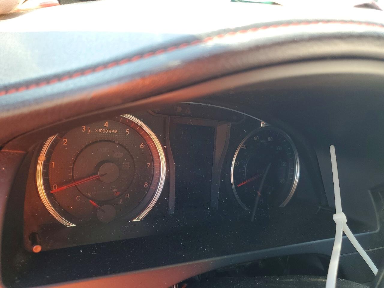 2017 TOYOTA CAMRY LE photo 9