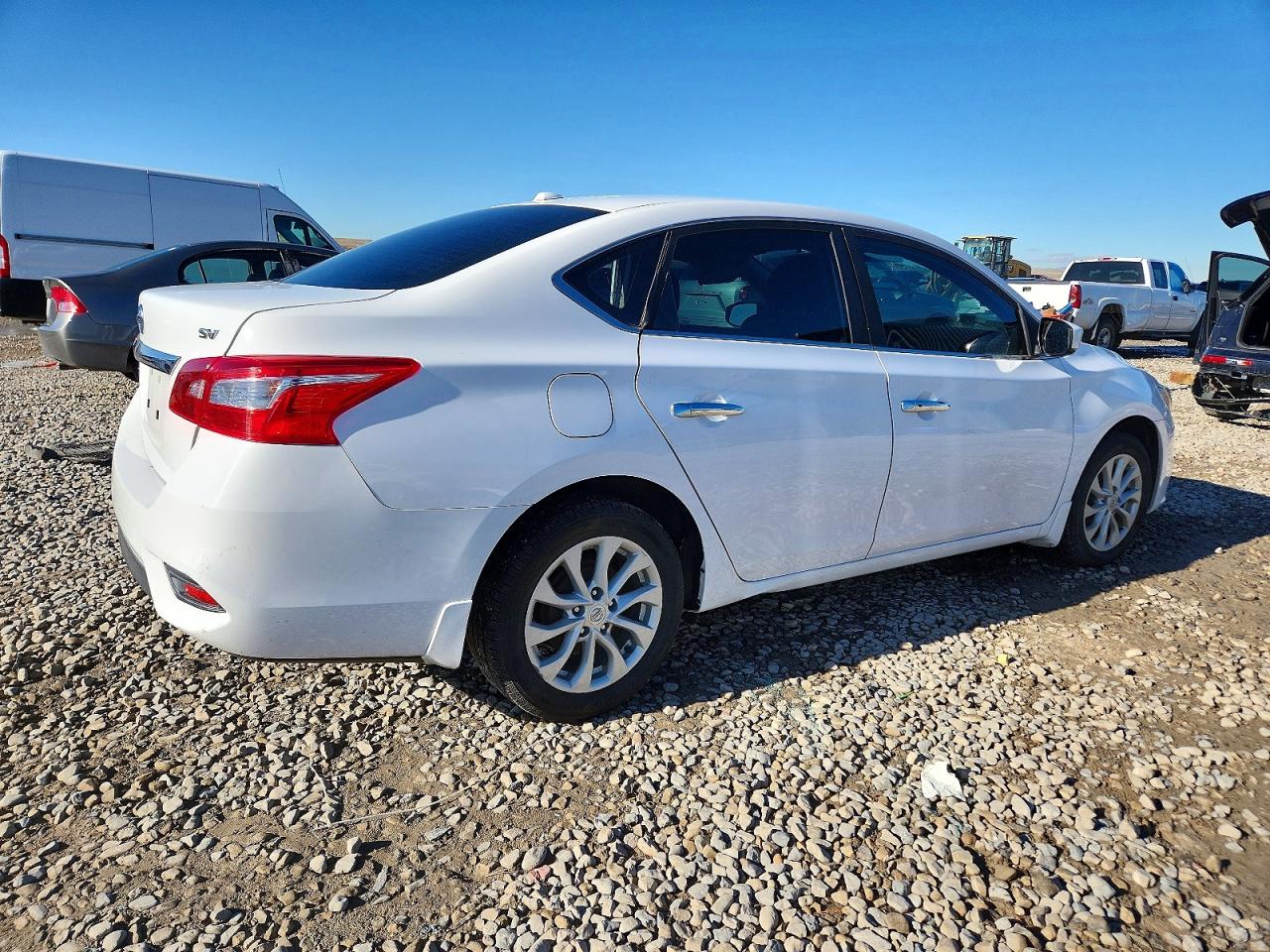 2019 NISSAN SENTRA SV photo 5