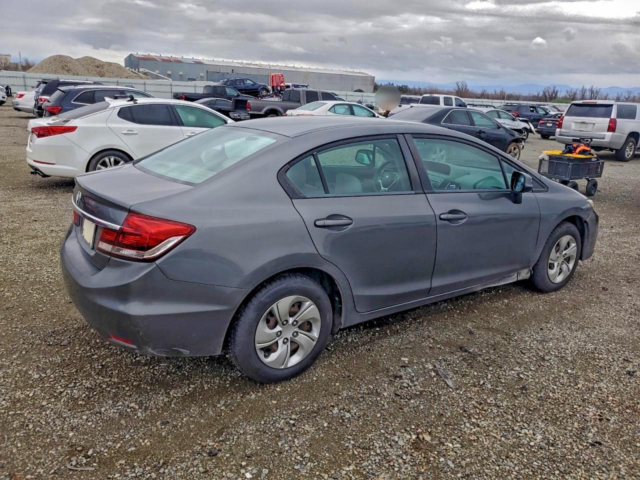 2013 HONDA CIVIC LX photo 9