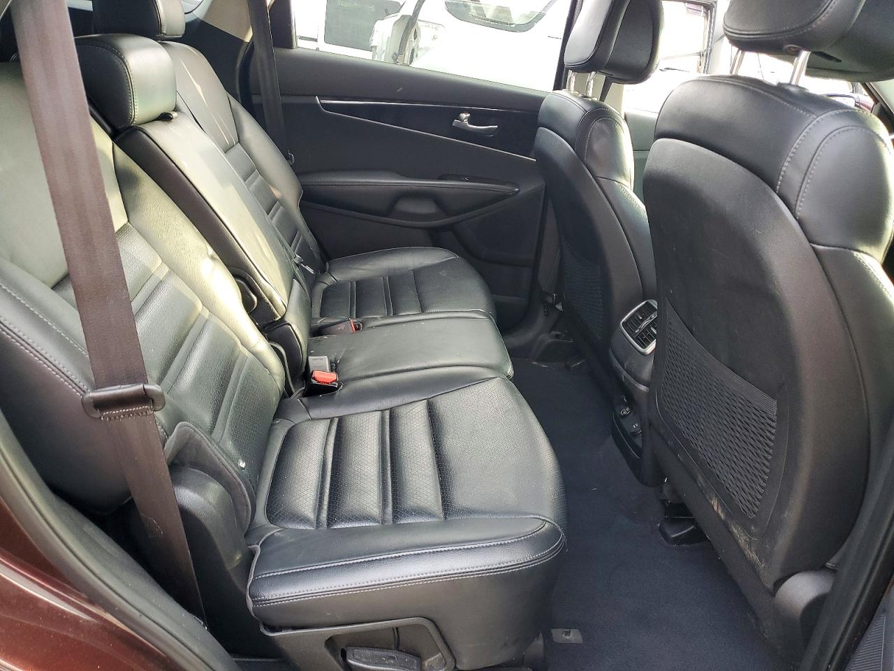 2016 KIA SORENTO EX photo 11