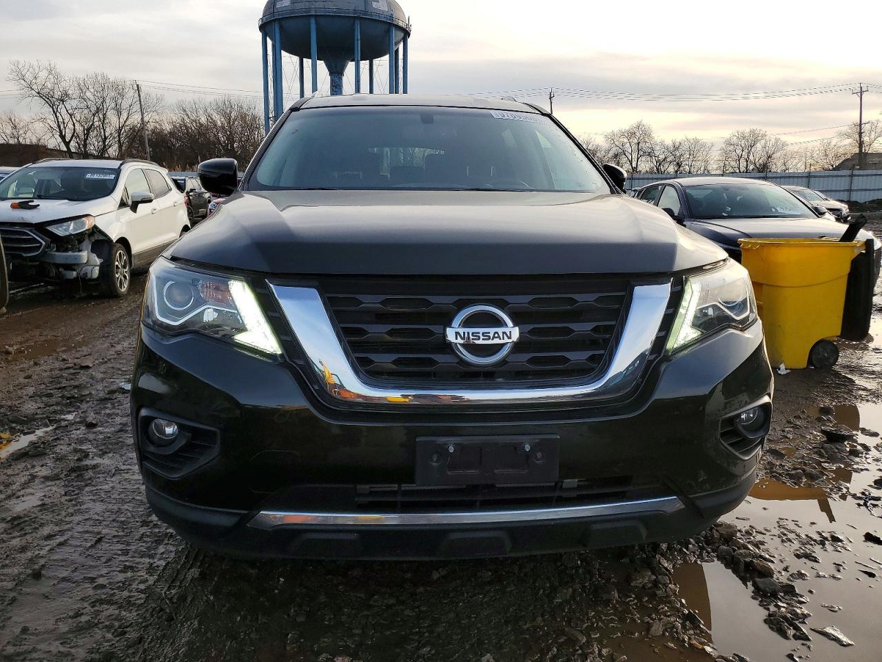 2017 NISSAN PATHFINDER S photo 13