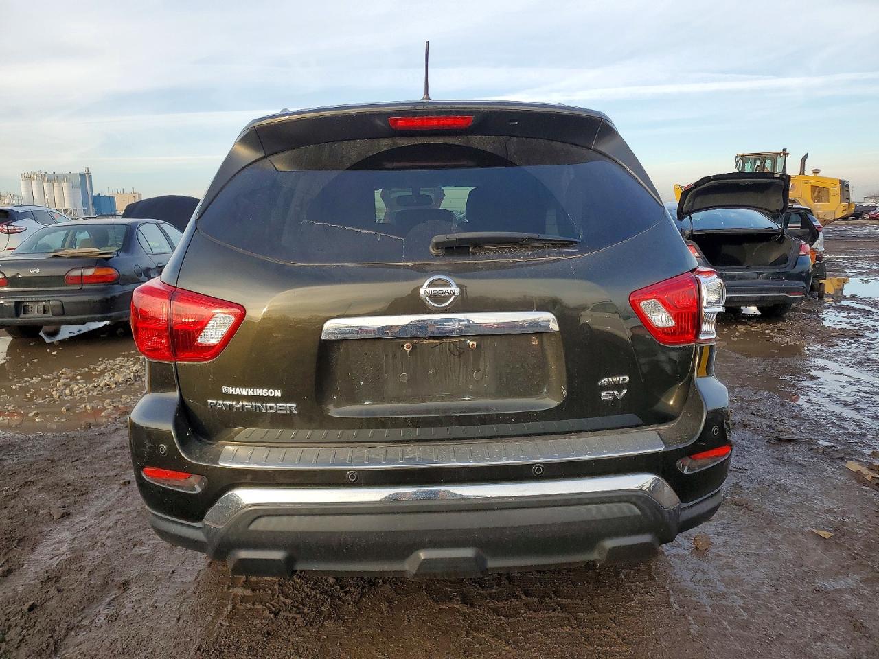 2017 NISSAN PATHFINDER S photo 16