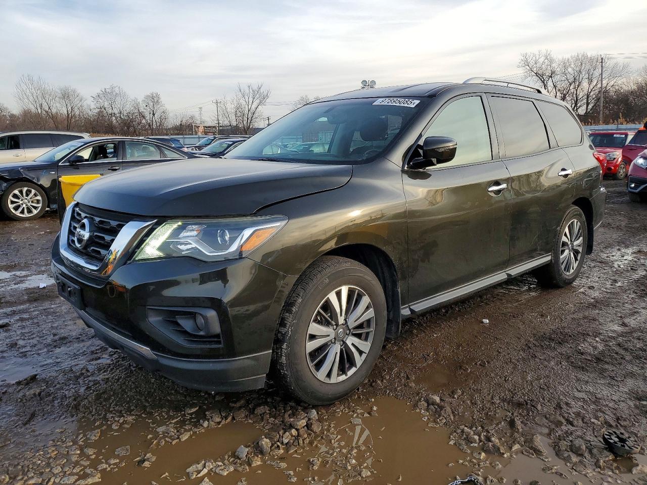 2017 NISSAN PATHFINDER