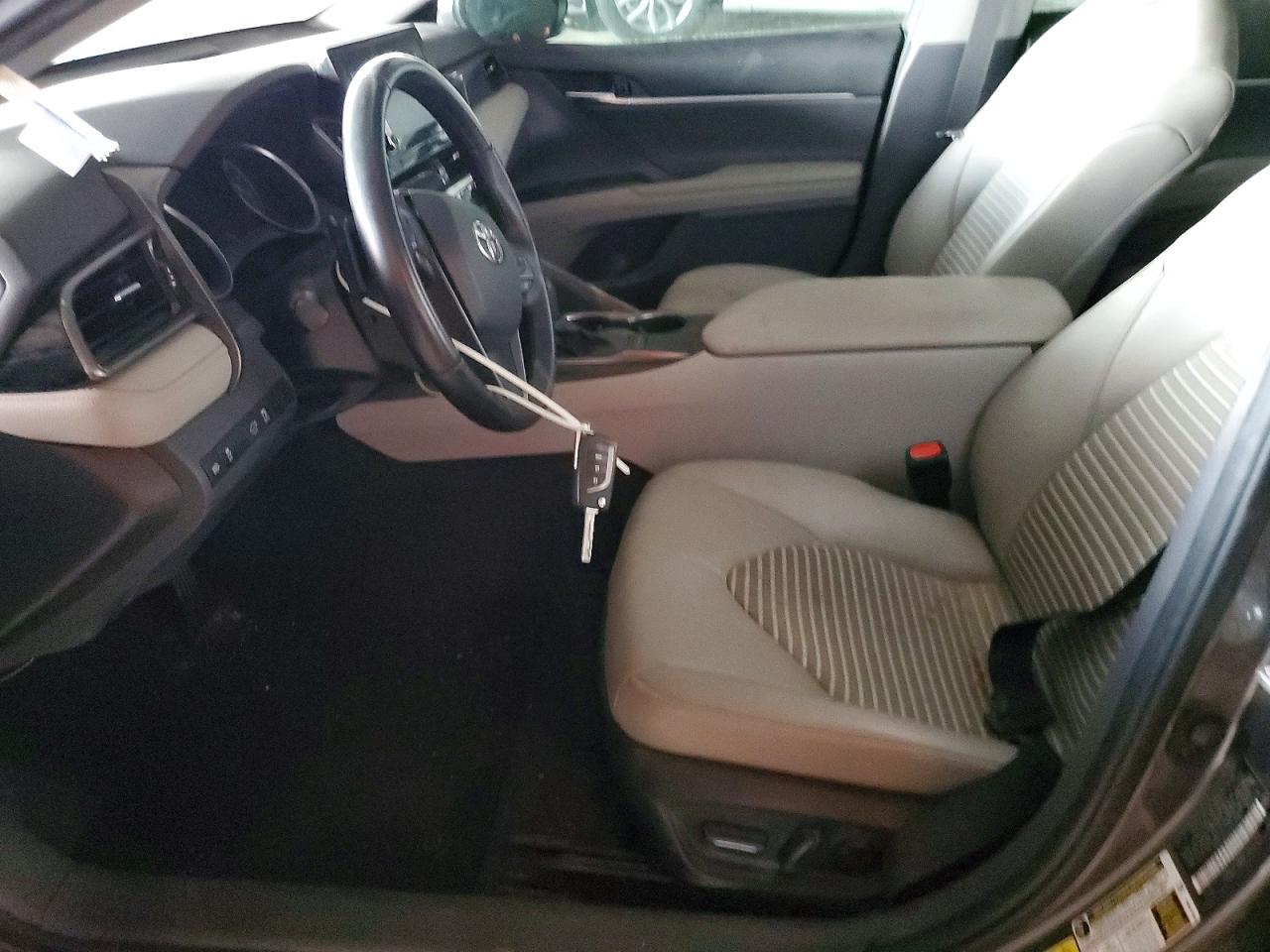2022 TOYOTA CAMRY SE photo 7