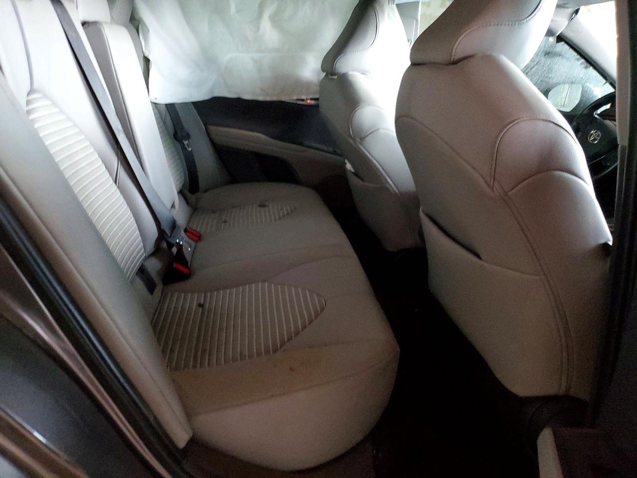 2022 TOYOTA CAMRY SE photo 10