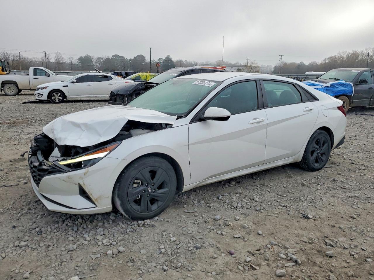 2022 HYUNDAI ELANTRA