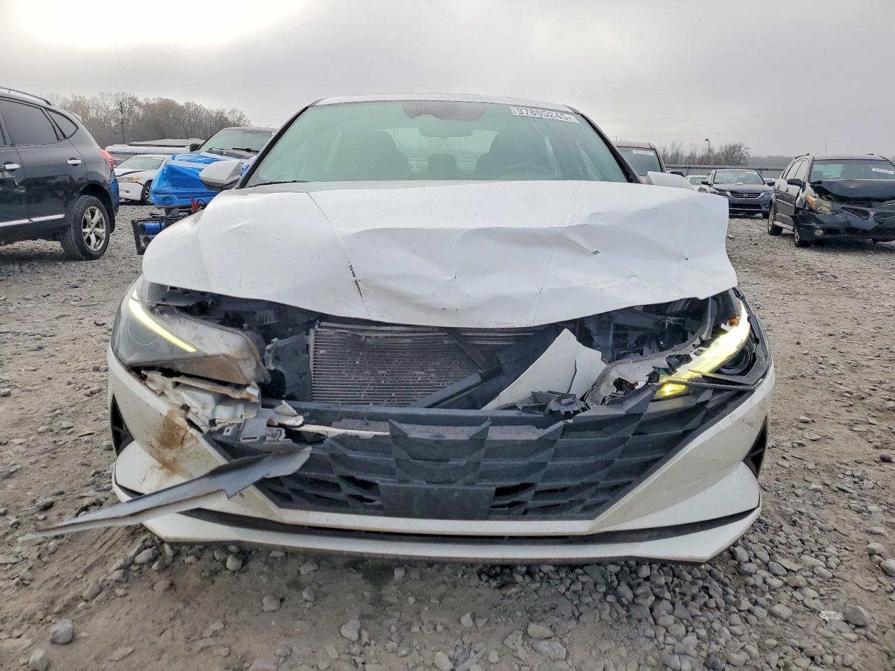 2022 HYUNDAI ELANTRA SEL photo 9