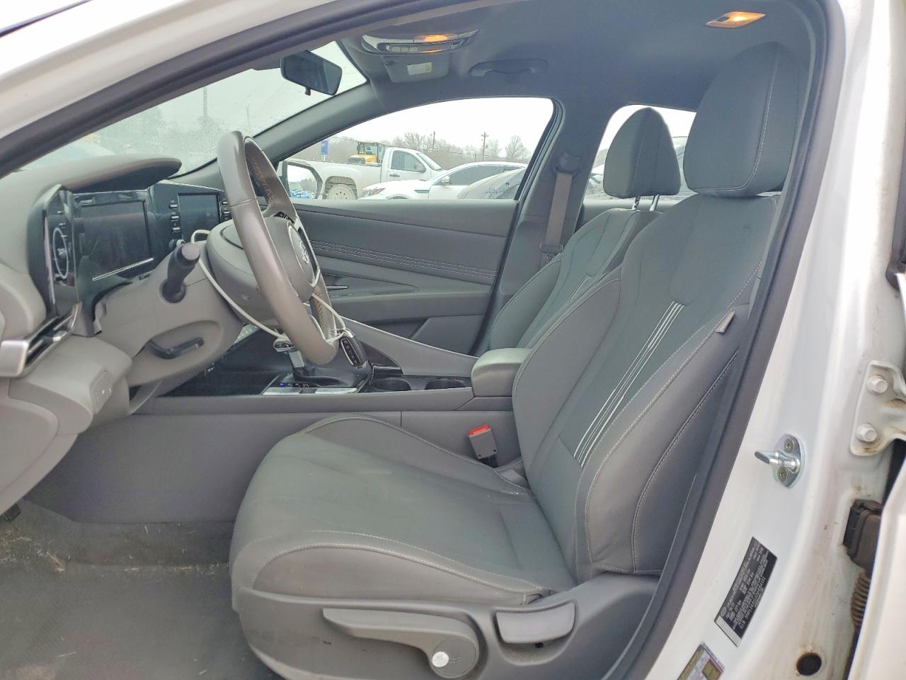 2022 HYUNDAI ELANTRA SEL photo 13