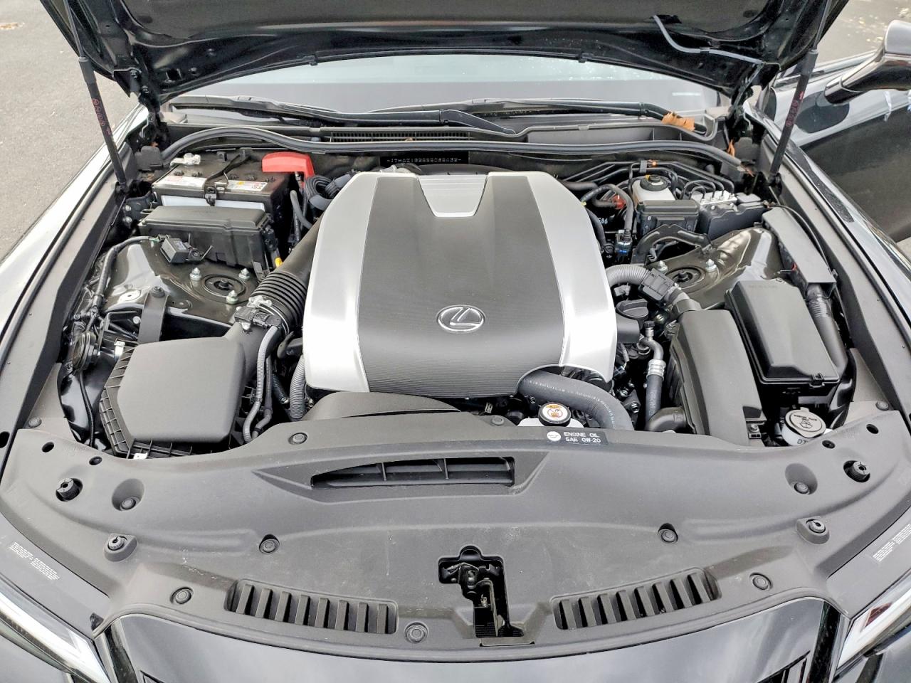 2025 LEXUS IS 350 F SPORT DESIGN photo 31