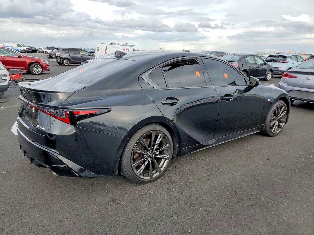 2025 LEXUS IS 350 F SPORT DESIGN photo 7