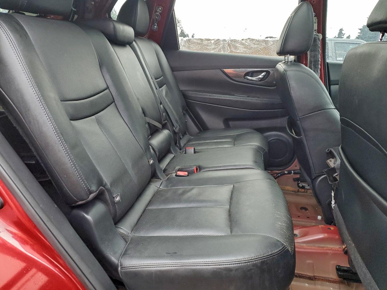 2016 NISSAN ROGUE S photo 11