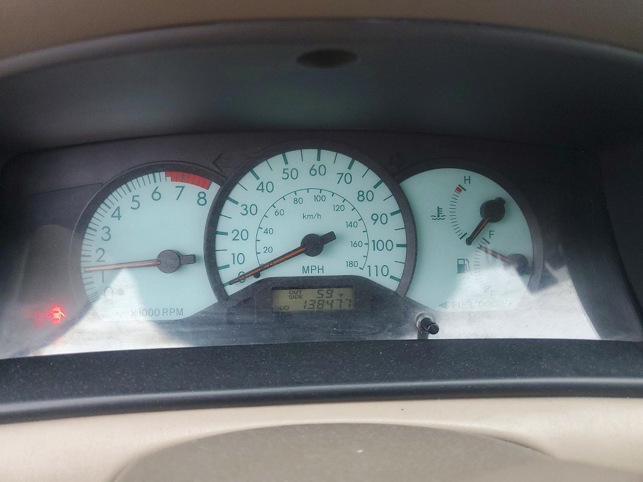 2004 TOYOTA COROLLA CE photo 9