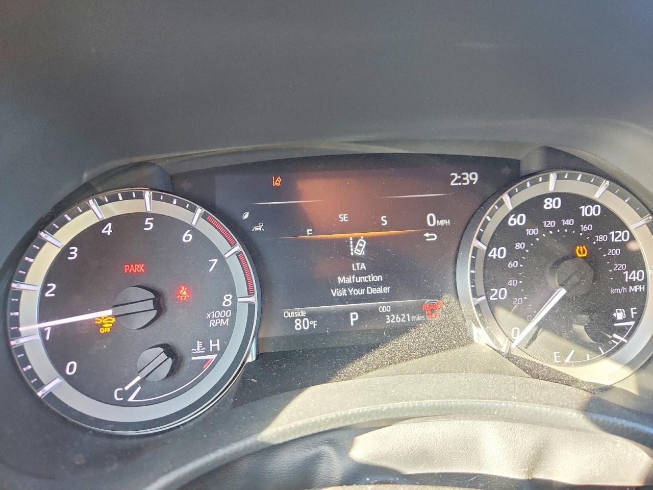 2024 TOYOTA HIGHLANDER LE photo 17