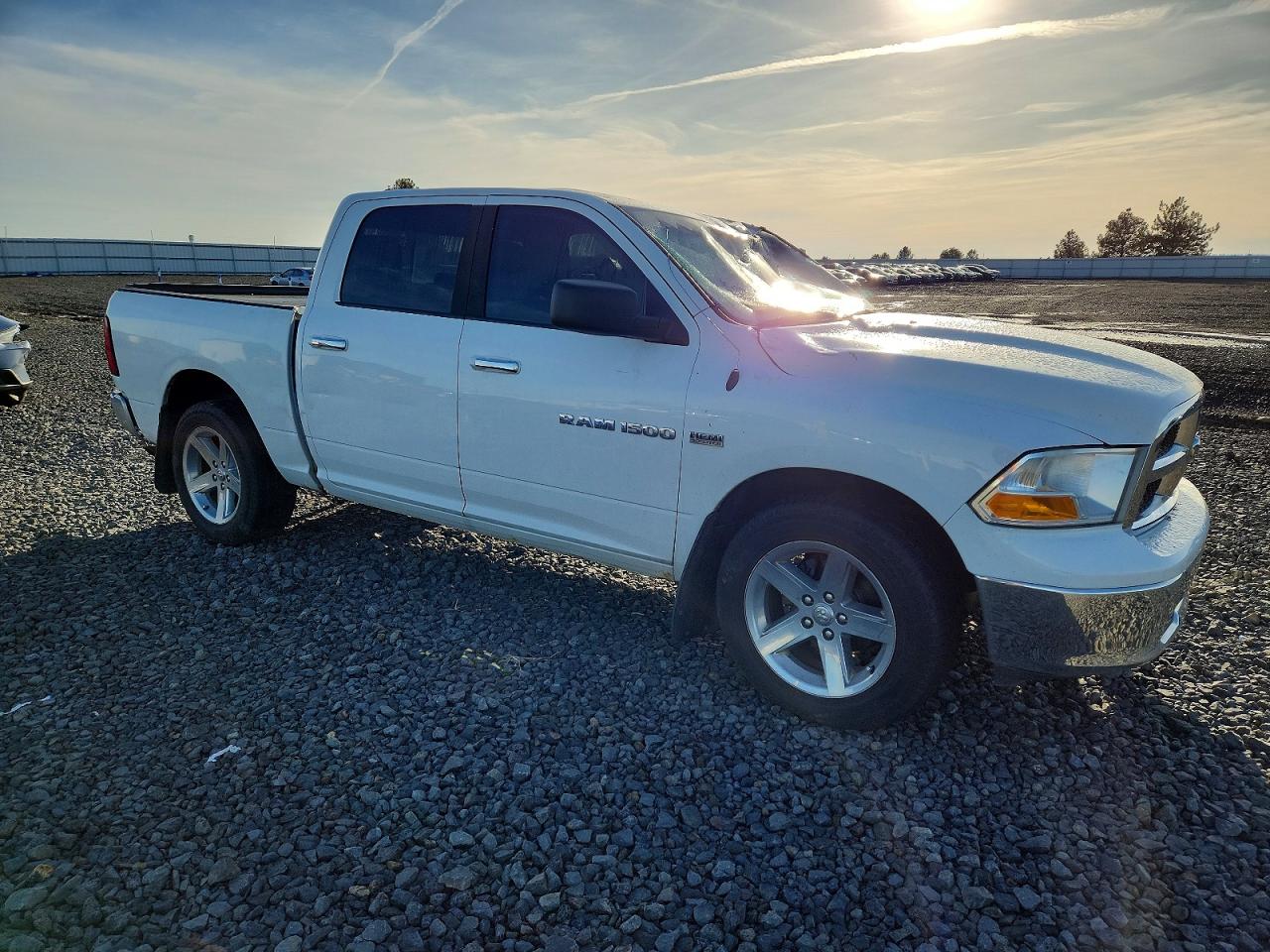 2011 DODGE RAM 1500 photo 7
