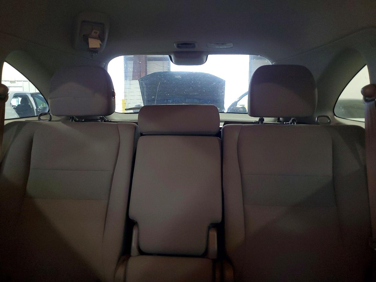 2010 HONDA CR-V LX photo 19