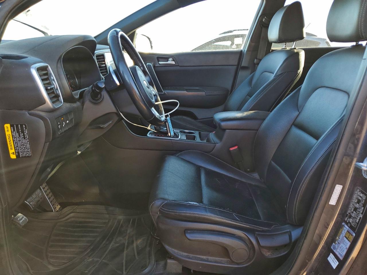 2020 KIA SPORTAGE S photo 13