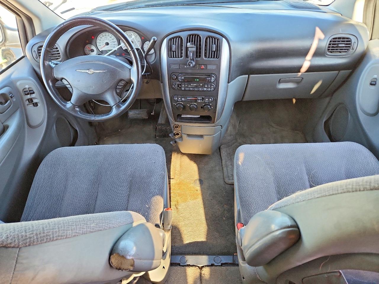 2007 CHRYSLER TOWN & COUNTRY TOURING photo 15