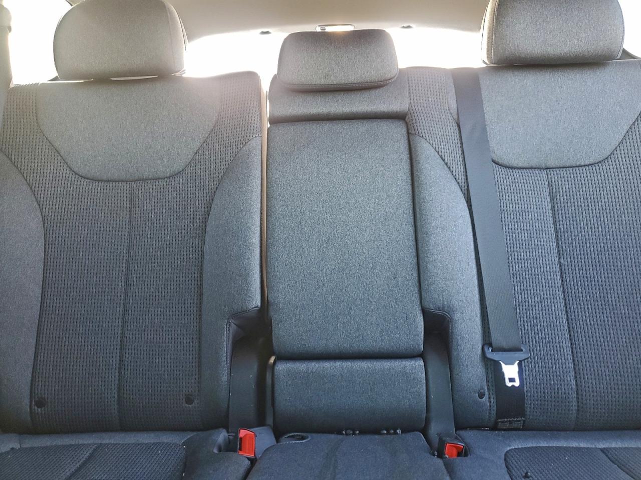 2022 HYUNDAI SANTA FE SEL photo 28