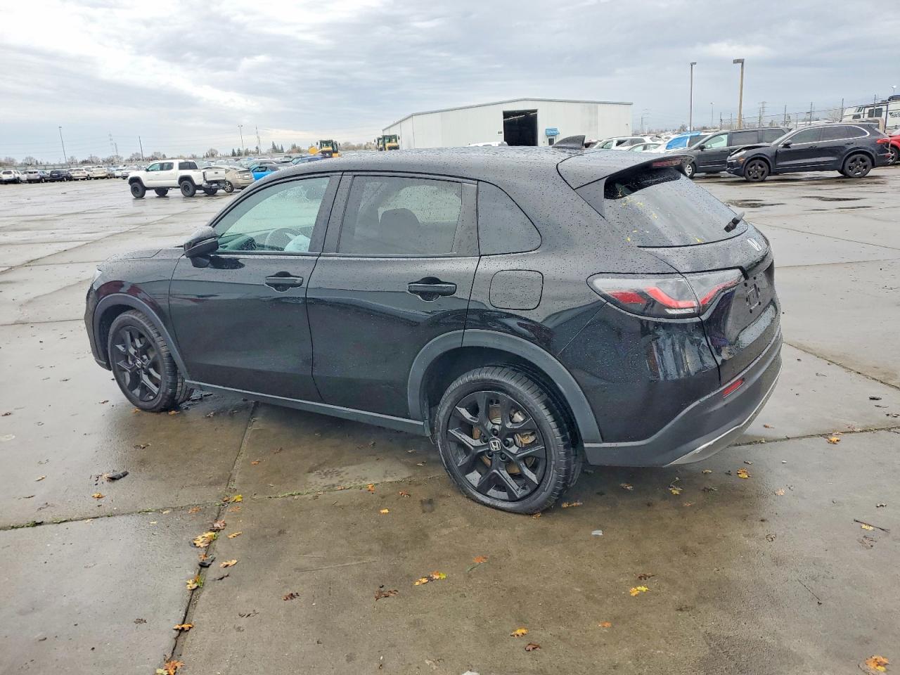 2024 HONDA HR-V SPORT photo 4