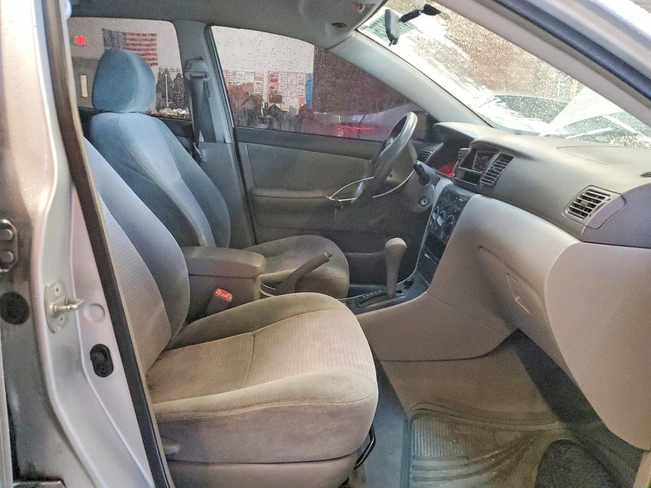 2008 TOYOTA COROLLA CE photo 19