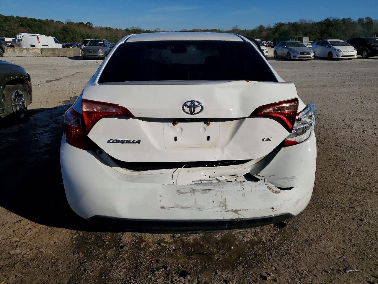 2019 TOYOTA COROLLA L photo 11