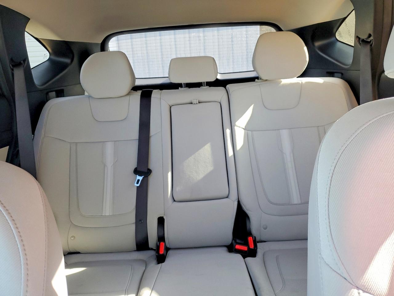 2025 HYUNDAI TUCSON SEL photo 28
