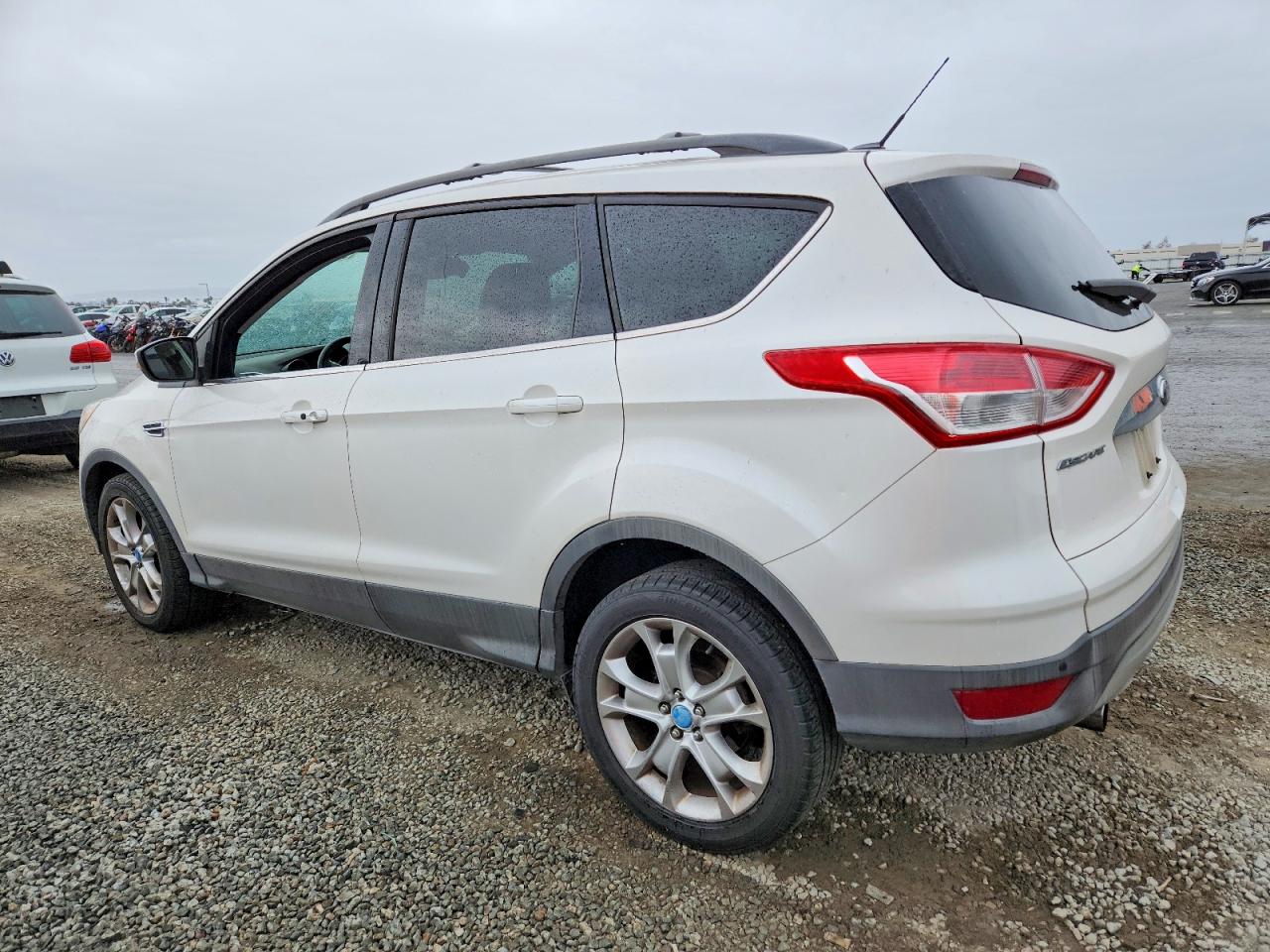2013 FORD ESCAPE SEL photo 5