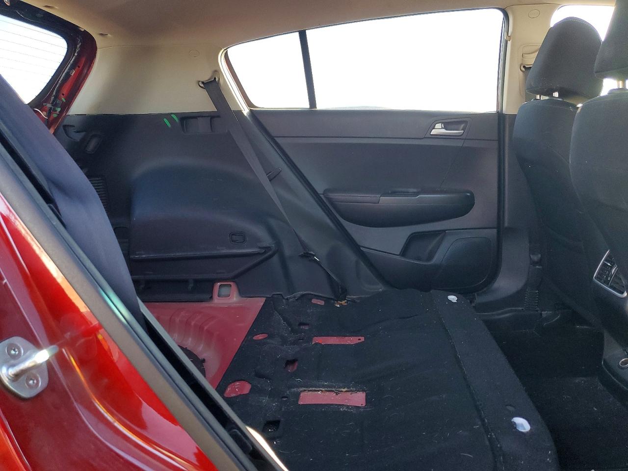 2018 KIA SPORTAGE LX photo 19