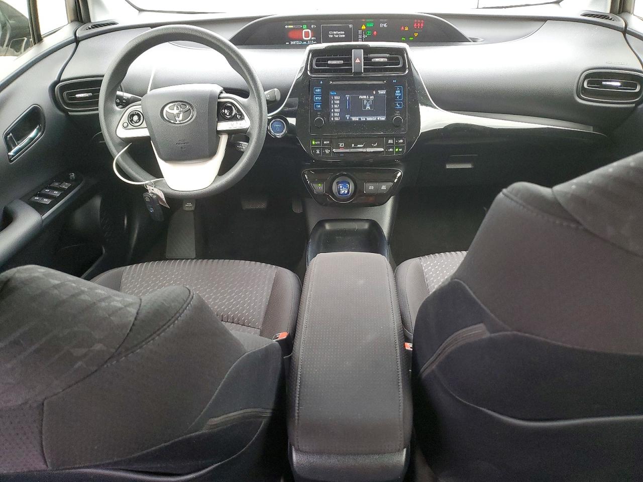 2018 TOYOTA PRIUS photo 15