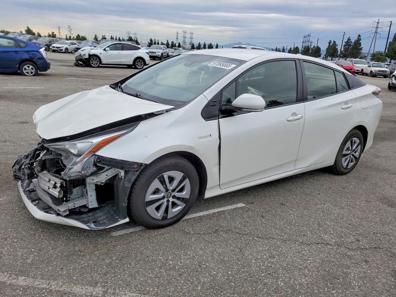 2018 TOYOTA PRIUS