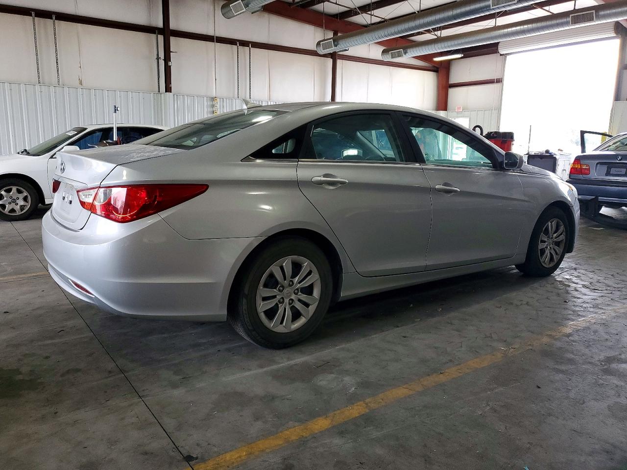 2011 HYUNDAI SONATA GLS photo 3