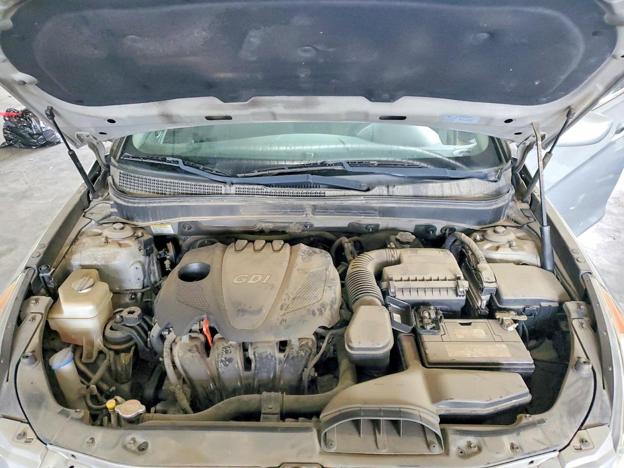 2011 HYUNDAI SONATA GLS photo 11
